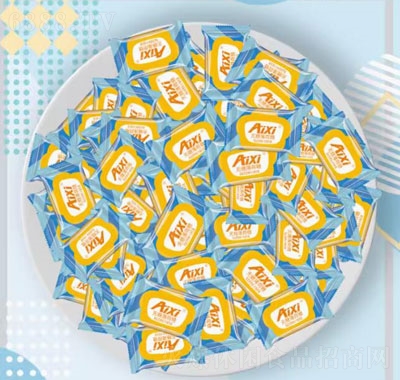 aixḭǱ
