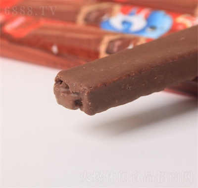 福派园鲸王脆莎长条涂层巧克力零食饼干膨化食品
